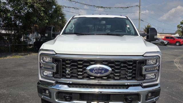 2026 Ford F-350 Super Duty XLT