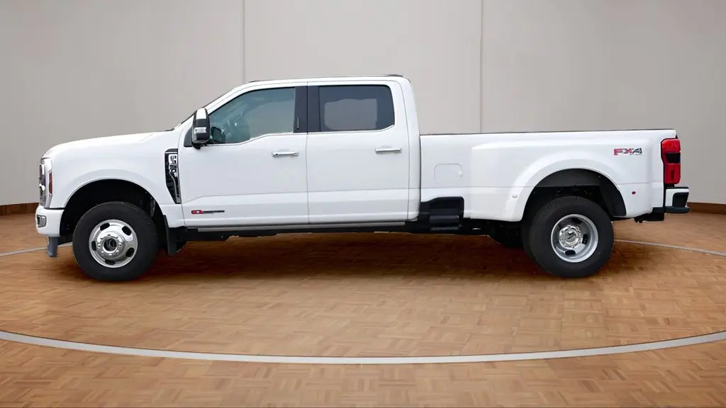 2024 Ford F-350 Super Duty King Ranch
