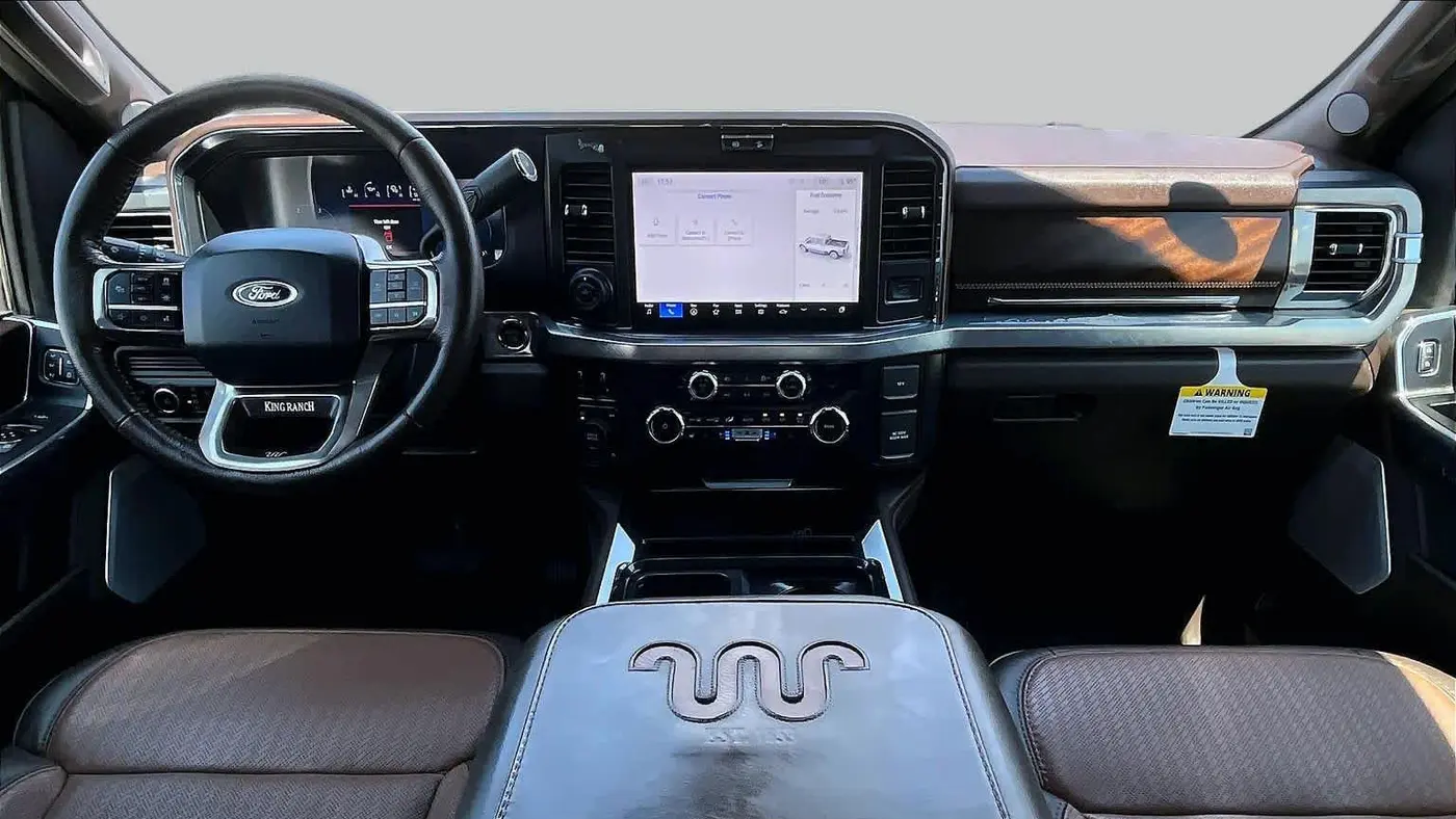 2025 Ford F-350 Super Duty King Ranch