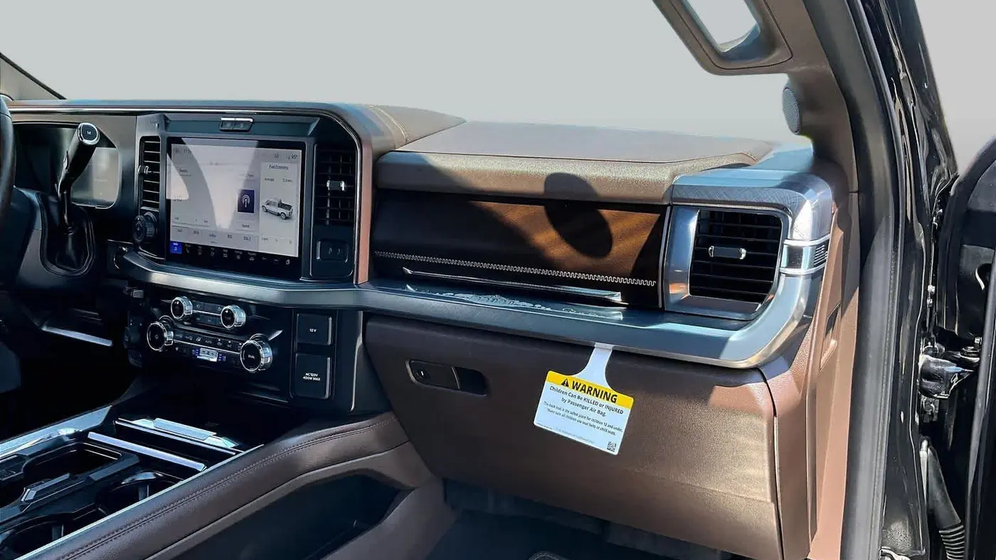 2025 Ford F-350 Super Duty King Ranch