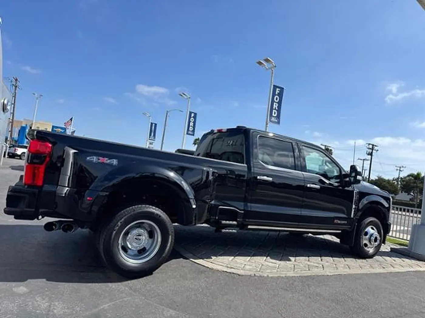 2025 Ford F-350 - $88,990