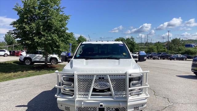 2025 Ford F-350 Super Duty King Ranch