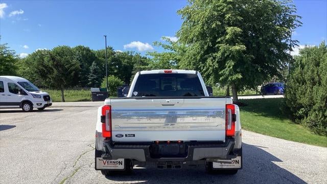 2025 Ford F-350 Super Duty King Ranch