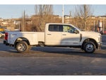 2024 F-350 Super Duty Thumbnail 2
