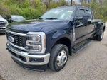 2024 F-350 Super Duty Thumbnail 1