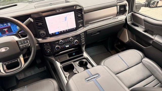 2026 Ford F-350 Super Duty Platinum