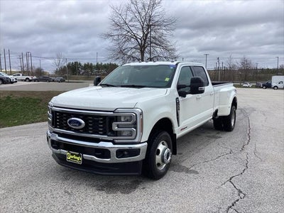 Photo of a 2025 Ford F-350 Super Duty 4X4 Lariat 4DR Crew Cab 8 FT. LB DRW Pickup for sale