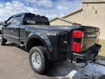 2025 F-350 Super Duty Thumbnail 4