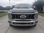 2023 F-350 Super Duty Thumbnail 2