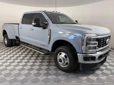 2025 Ford F-350 Super Duty 4X4 XL 4DR Crew Cab 8 FT. LB DRW Pickup