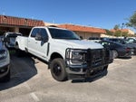 2025 F-350 Super Duty Thumbnail 3