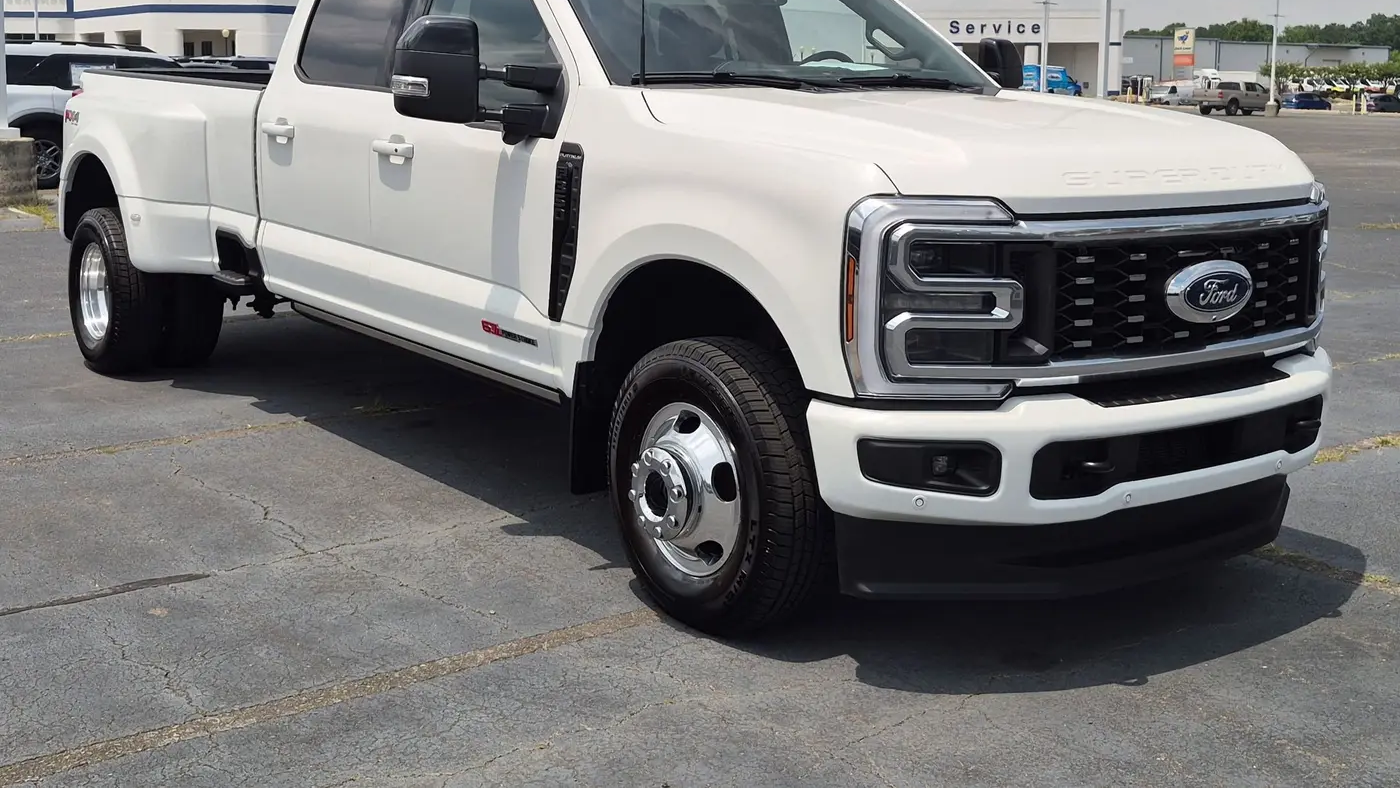 2025 Ford F-350 Super Duty King Ranch