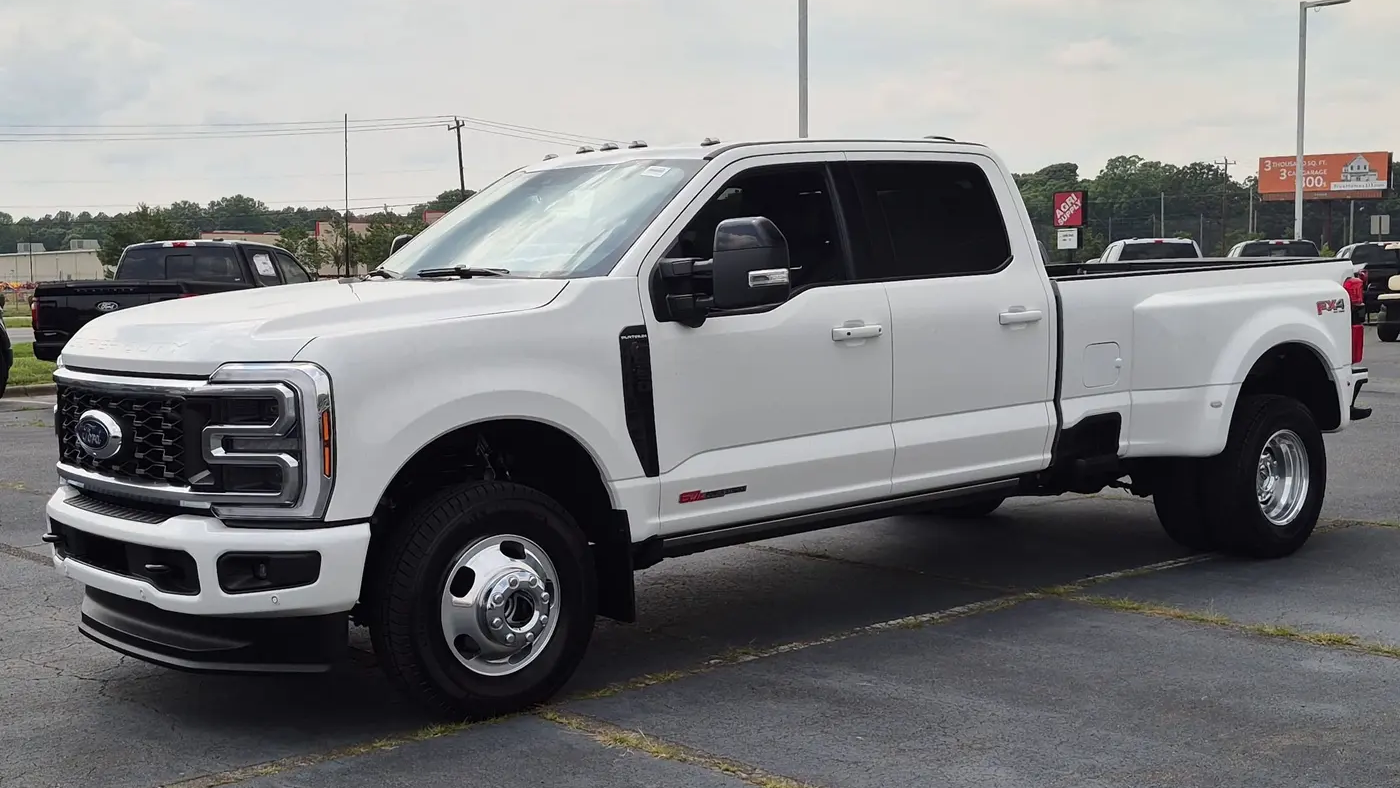 2025 Ford F-350 Super Duty King Ranch