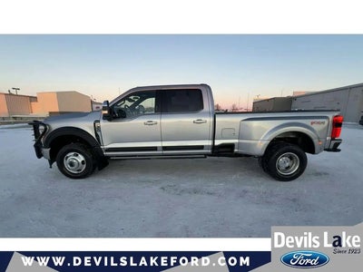 2024 Ford F-350 Super Duty 4X4 Platinum 4DR Crew Cab 8 FT. LB DRW Pickup