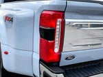 2024 F-350 Super Duty Thumbnail 25