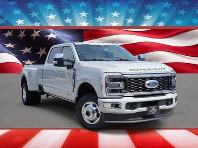 2025 Ford F-350 Super Duty 4X4 Platinum 4DR Crew Cab 8 FT. LB DRW Pickup