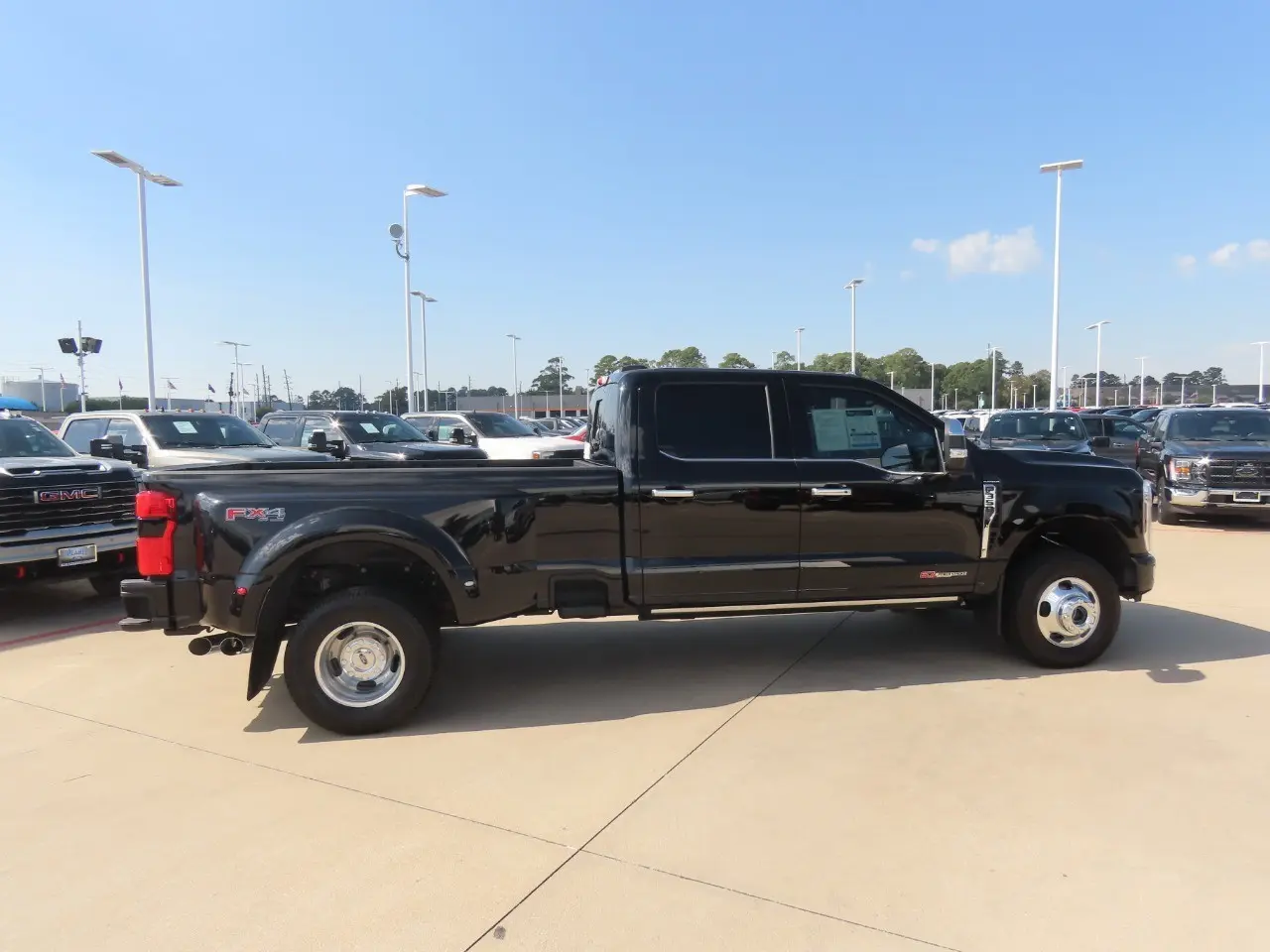 2026 Ford F-350 - $95,999