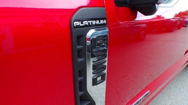 2023 Ford F-350 Super Duty Lariat