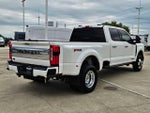 2024 F-350 Super Duty Thumbnail 3