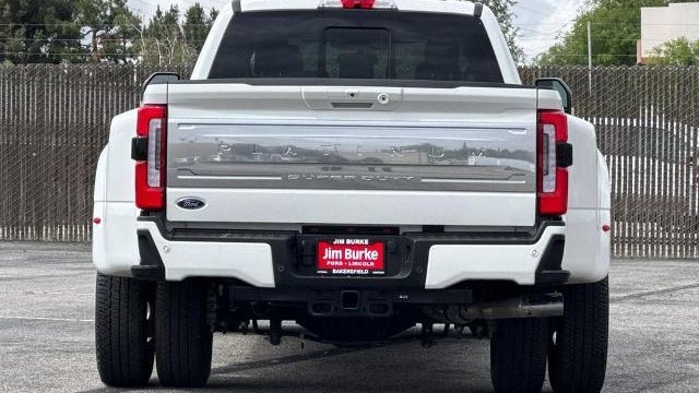 2026 Ford F-350 Super Duty XLT