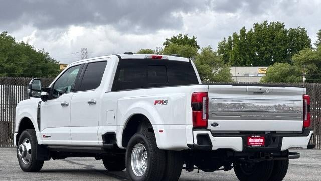 2026 Ford F-350 Super Duty XLT