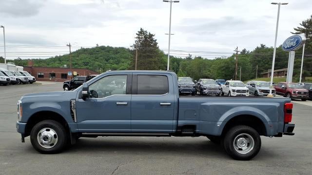 2023 Ford F-350 Super Duty King Ranch