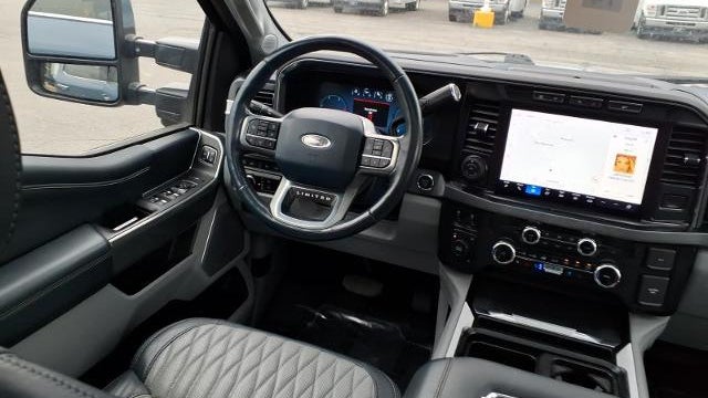 2023 Ford F-350 Super Duty King Ranch