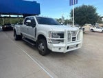 2023 F-350 Super Duty Thumbnail 2