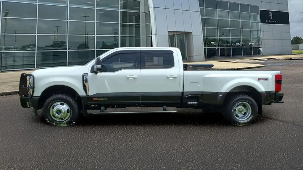 2024 Ford F-350 Super Duty King Ranch