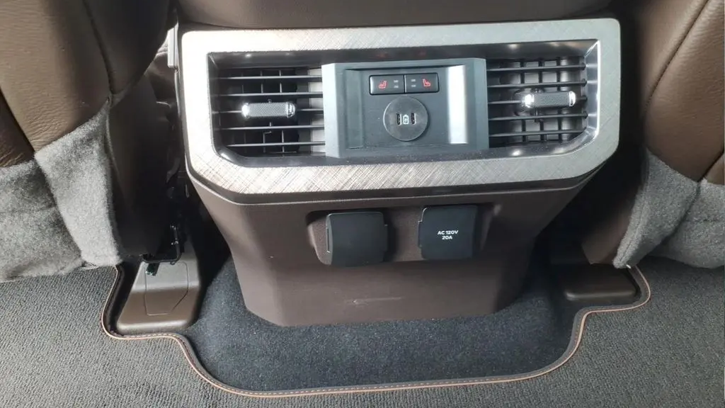 2024 Ford F-350 Super Duty King Ranch