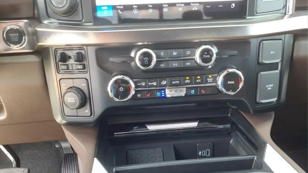 2024 Ford F-350 Super Duty King Ranch