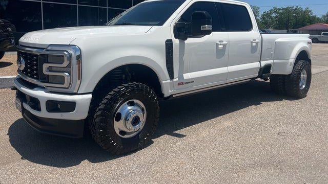2025 Ford F-350 Super Duty King Ranch