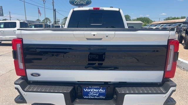 2025 Ford F-350 Super Duty King Ranch