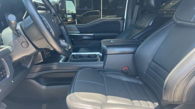 2025 Ford F-350 Super Duty King Ranch