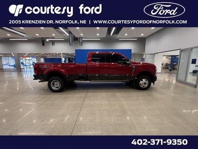 2024 Ford F-350 Super Duty 4X4 King Ranch 4DR Crew Cab 8 FT. LB DRW Pickup