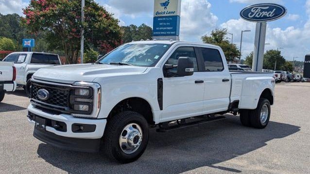 2026 Ford F-350 Super Duty King Ranch