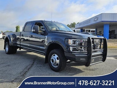 2021 Ford F-350 Super Duty 4X4 Lariat 4DR Crew Cab 8 FT. LB DRW Pickup