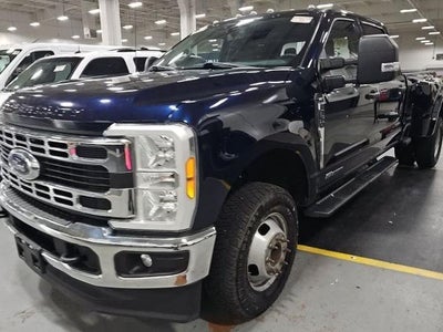 2023 Ford F-350 Super Duty 4X4 XLT 4DR Crew Cab 8 FT. LB DRW Pickup