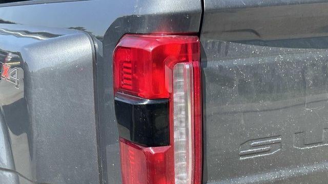 2023 Ford F-350 Super Duty Platinum