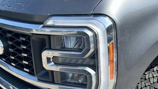 2023 Ford F-350 Super Duty Platinum