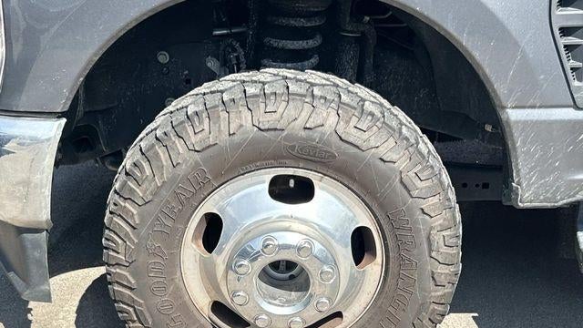 2023 Ford F-350 Super Duty Platinum