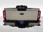 2024 F-350 Super Duty Thumbnail 3
