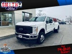 2025 F-350 Super Duty Thumbnail 1