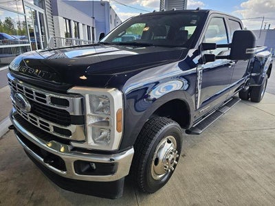2025 Ford F-350 Super Duty 4X4 XLT 4DR Crew Cab 8 FT. LB DRW Pickup