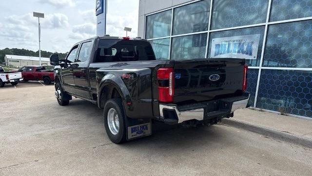 2025 Ford F-350 Super Duty Platinum