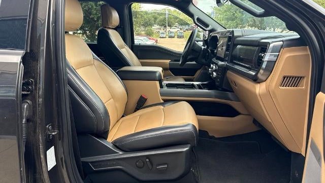 2025 Ford F-350 Super Duty Platinum