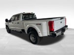 2025 F-350 Super Duty Thumbnail 4