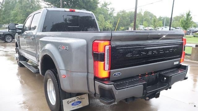 2025 Ford F-350 Super Duty King Ranch