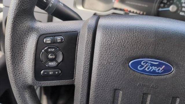 2015 Ford F-350 Super Duty XL