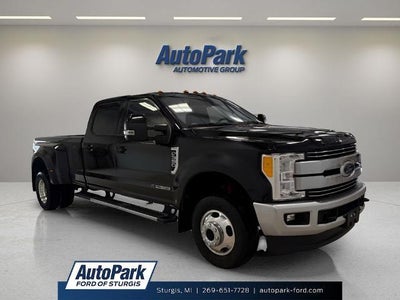 2017 Ford F-350 Super Duty 4X4 King Ranch 4DR Crew Cab 8 FT. LB DRW Pickup